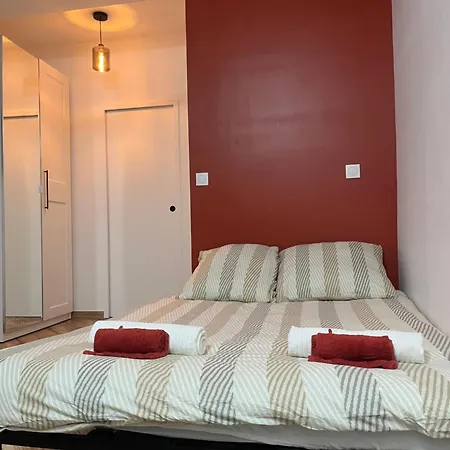 Apartamento A Louer Sur L Application A I R B N B - Le Petit Fer A Cheval Centre-ville