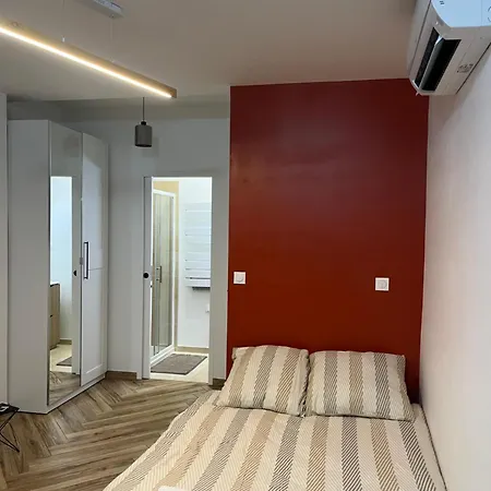 A Louer Sur L Application A I R B N B - Le Petit Fer A Cheval Centre-ville Apartment